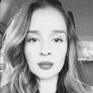 Meet your Posher, Blanca